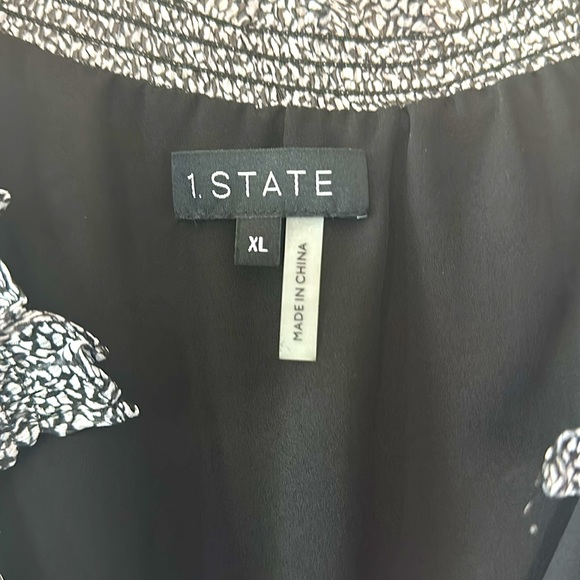 1 State brand black and white patterned dress - Picture 2 of 4
